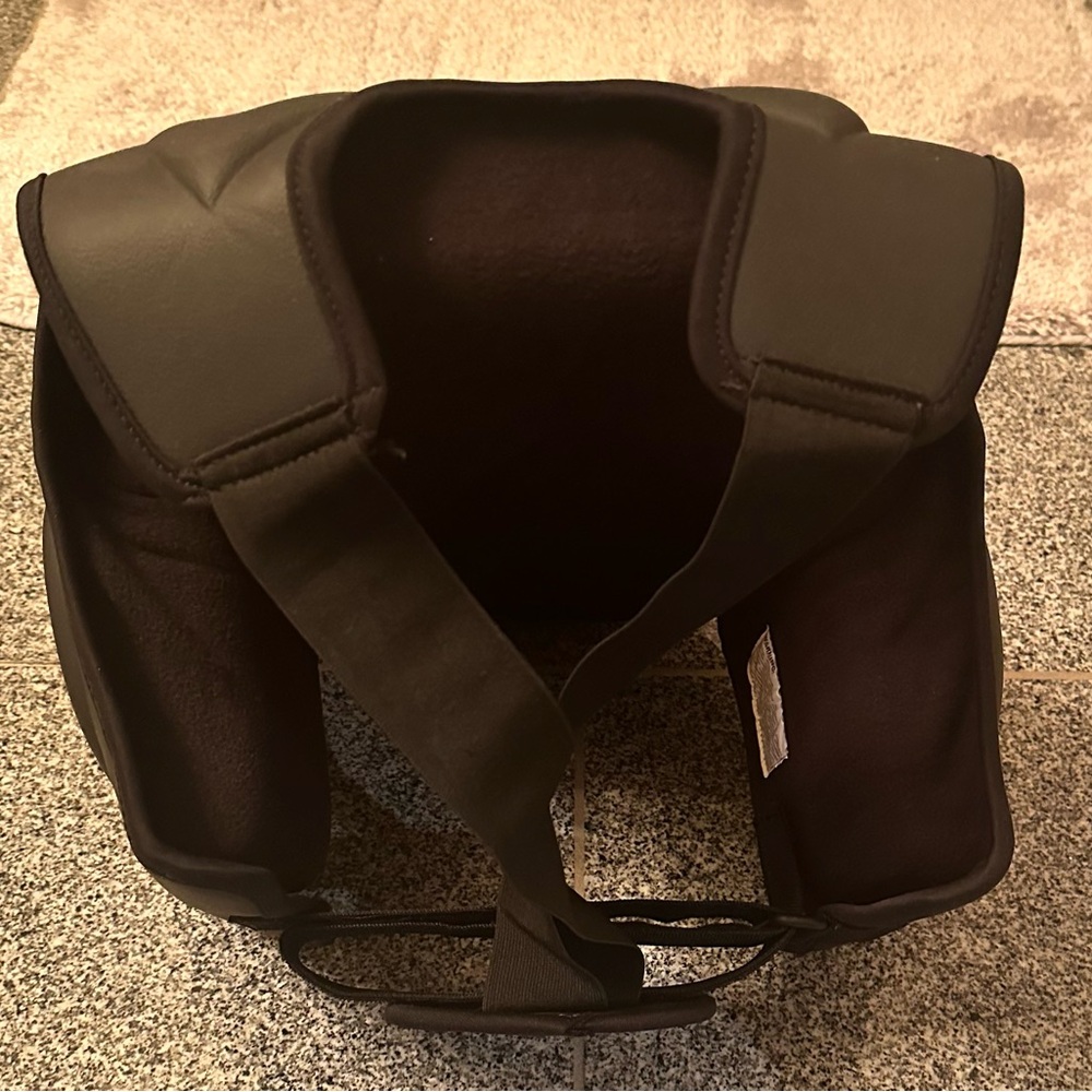Title chest protector - Picture 3 of 3